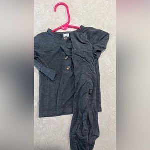 Lou Lou & Company TB